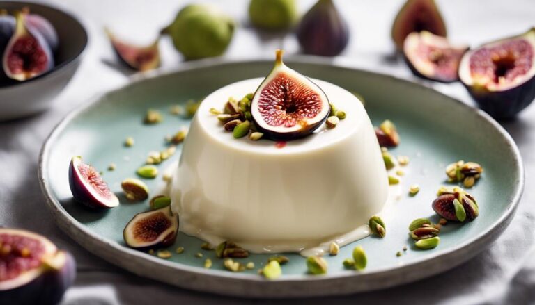 Sous Vide Yogurt Panna Cotta With Fig Sauce