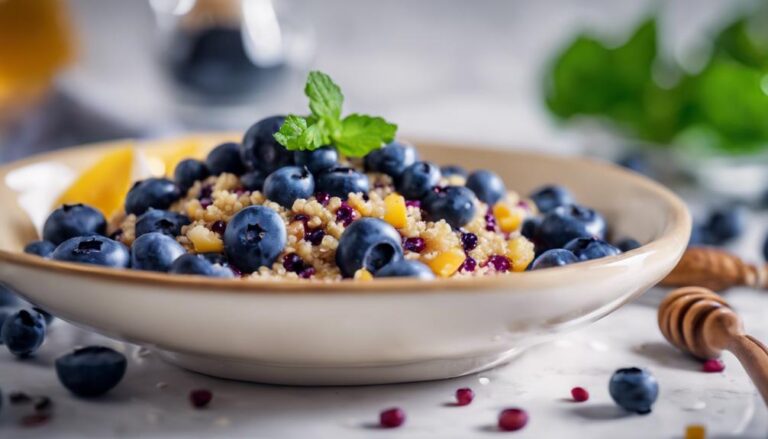 Sous Vide Blueberry and Quinoa Breakfast Bowl on the 7-Day Color Diet