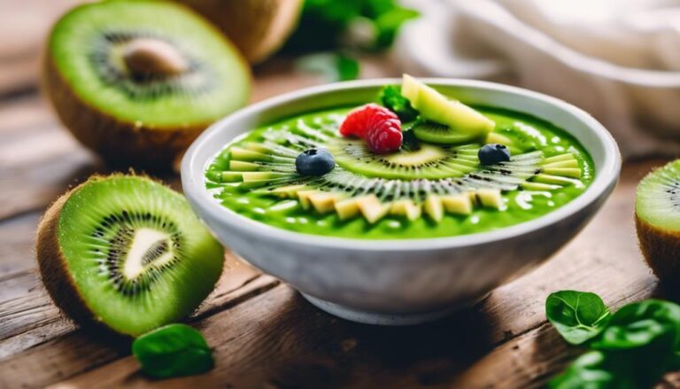 Sous Vide Green Smoothie Bowl With Kiwi and Spinach for a 7-Day Color Diet Breakfast