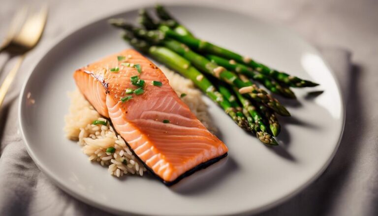 Lunch Sous Vide Salmon With Asparagus and Brown Rice for the 80/20 Diet