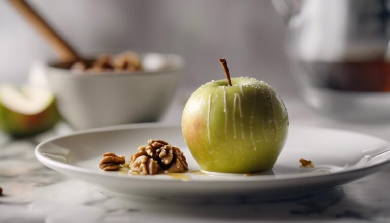 Dessert Sous Vide Baked Apples With Walnuts for the 1200 Calories a Day Diet